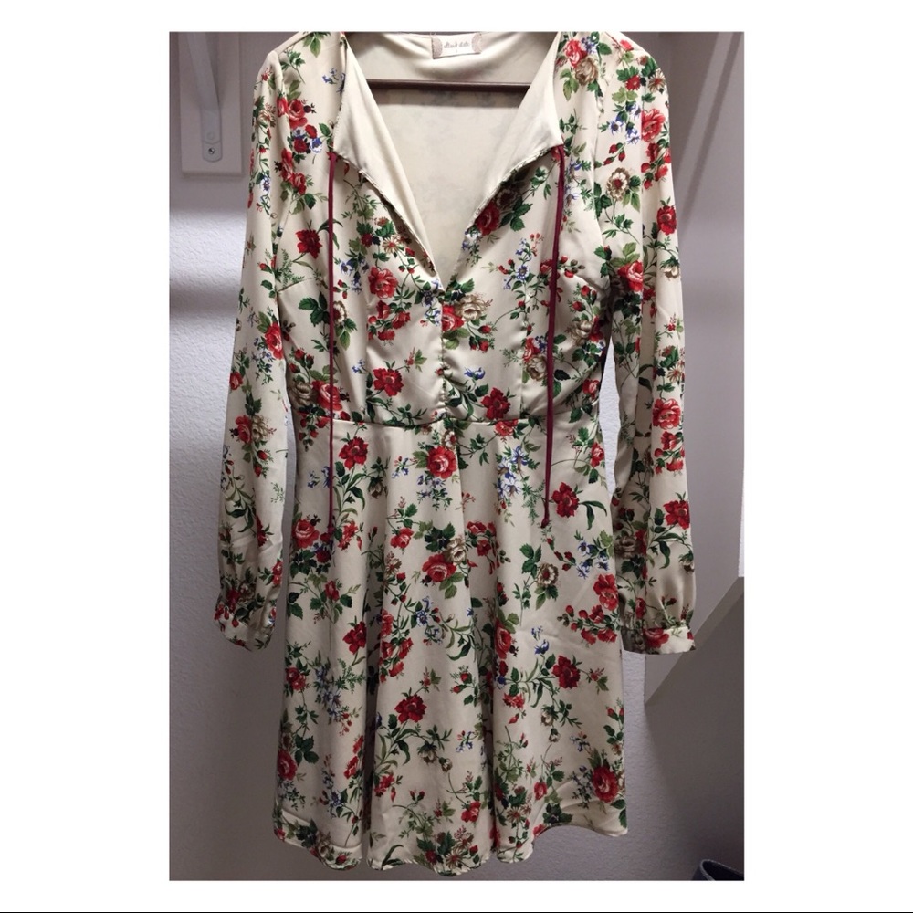 Altard’s State Flowery Dress